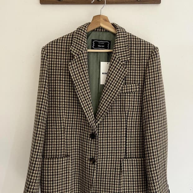 모데스트무드 트위드 자켓