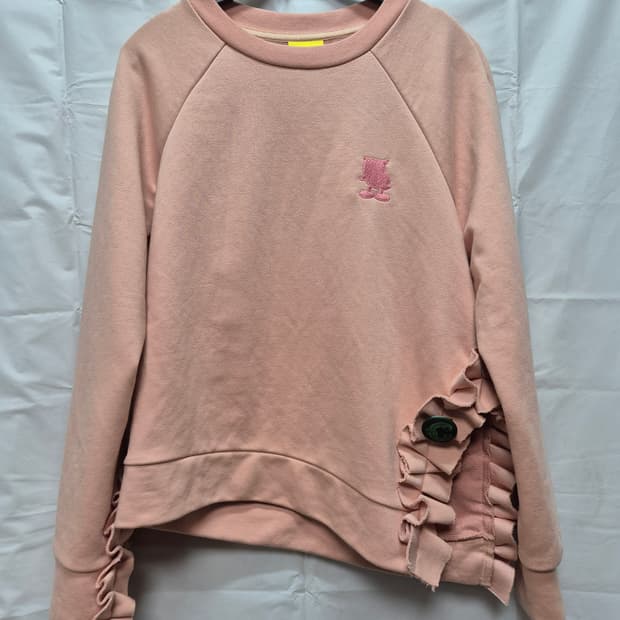 럭키슈에뜨 맨투맨