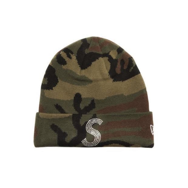 슈프림 뉴에라 스와로브스키 S 로고 비니 우드랜드 카모