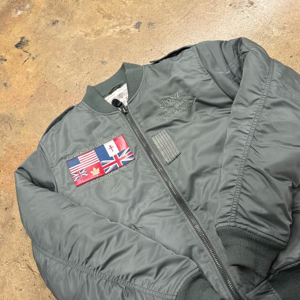 [정품/L] XTONZ Operation Overload 항공점퍼 b16