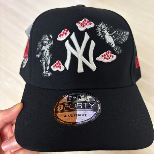뉴에라 9FORTY 양키스 자수 볼캡