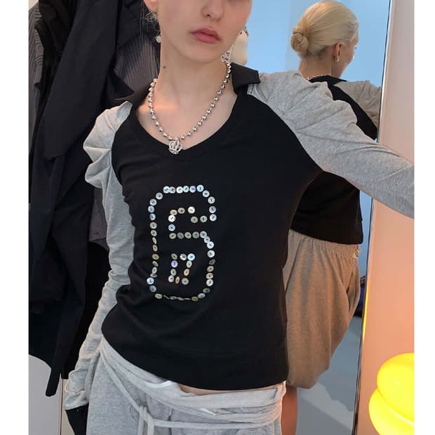 [S] 스컬프터 굿 걸 카라 티 블랙