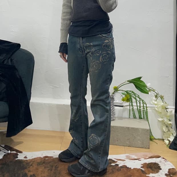 아이디 빈티지 플라워 청바지