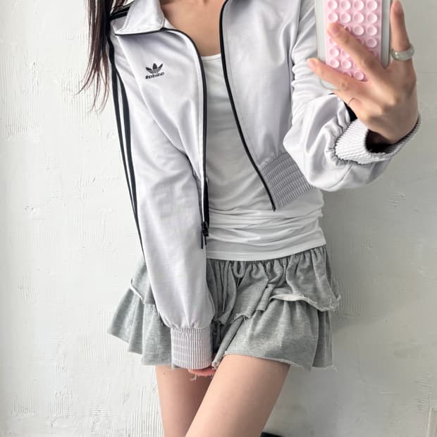 Adidas 아디다스 실버그레이 컬러 크롭 트랙 집업자켓
