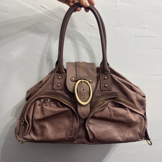 leather shoulderbag