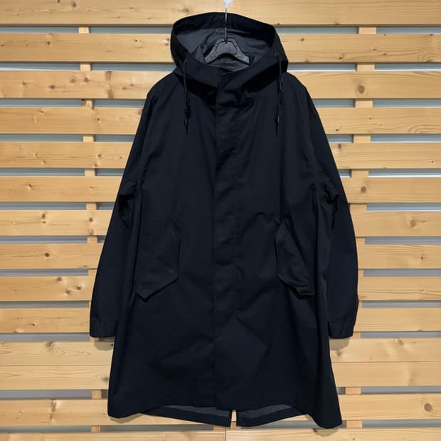 유니클로 블록테크 피쉬테일