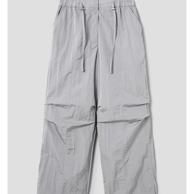 에잇세컨즈 그레이 나일론 팬츠