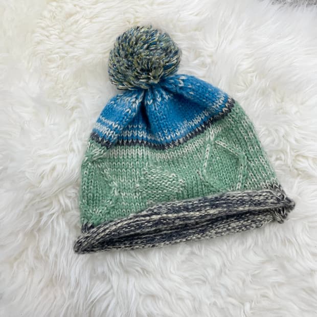 하구미 뜨개 방울 비니