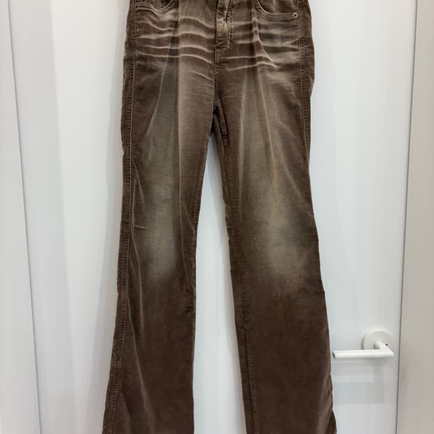 더오픈프로덕트 부츠컷 바지