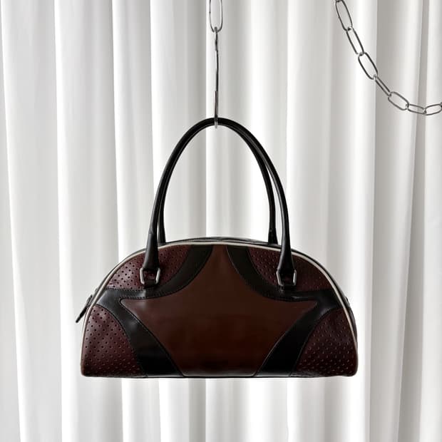 프라다 비텔로 보울러 백