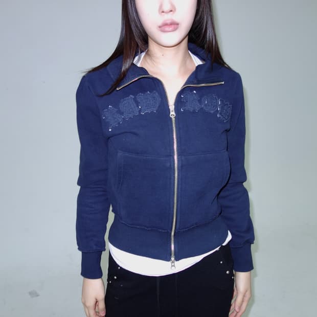 기모 타이포 집업