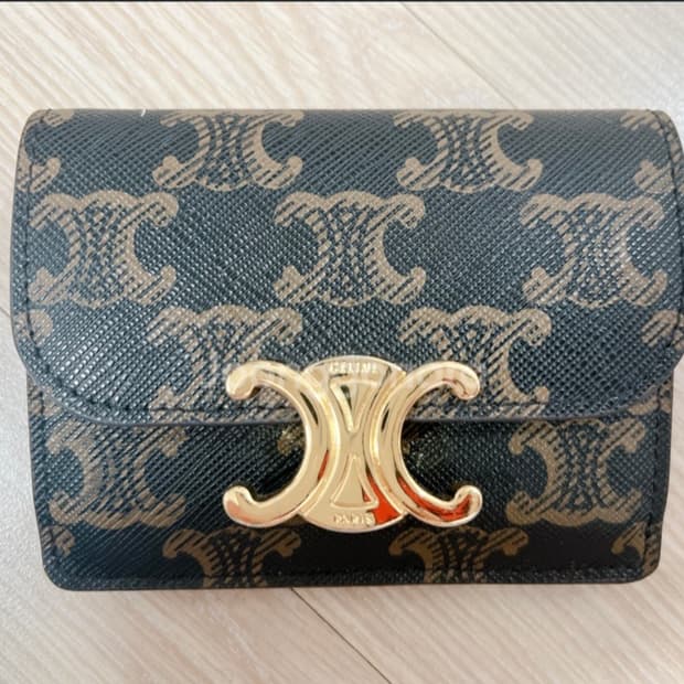 셀린느 트리옹프 카드지갑