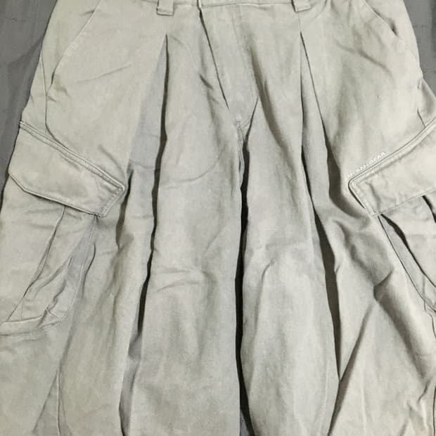 25ss 산산기어 버뮤다 팬츠 그레이 3