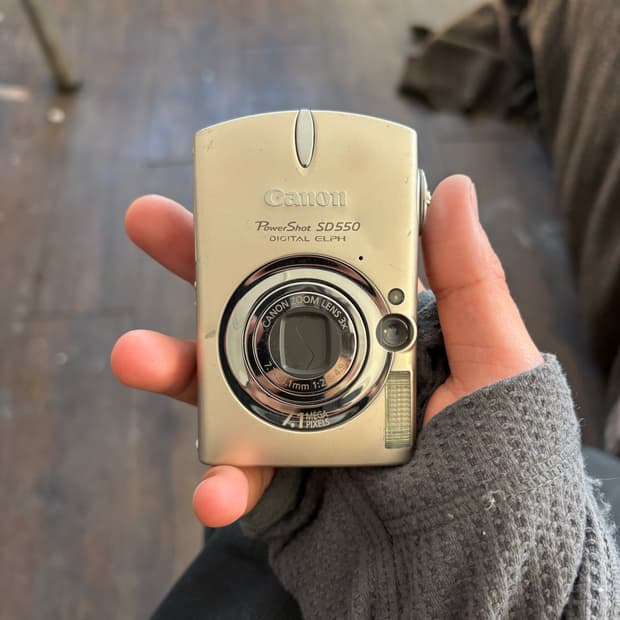 캐논 익서스 ixus 750 디지털카메라