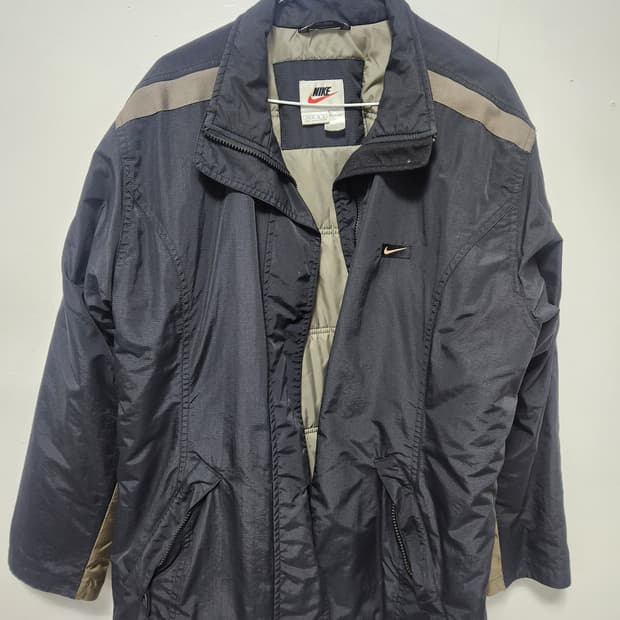 나이키 바람막이 패딩