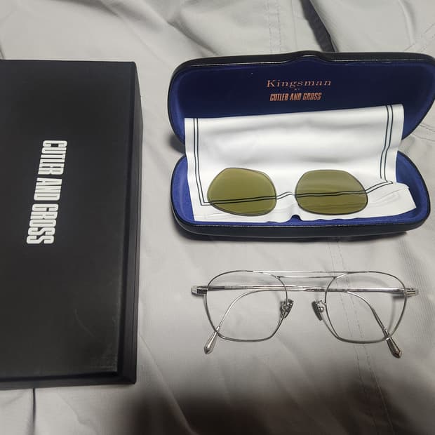 커틀러앤그로스 ausn 0004