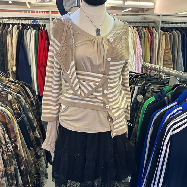 BURBERRY 버버리 베이지 스트라이프 가디건