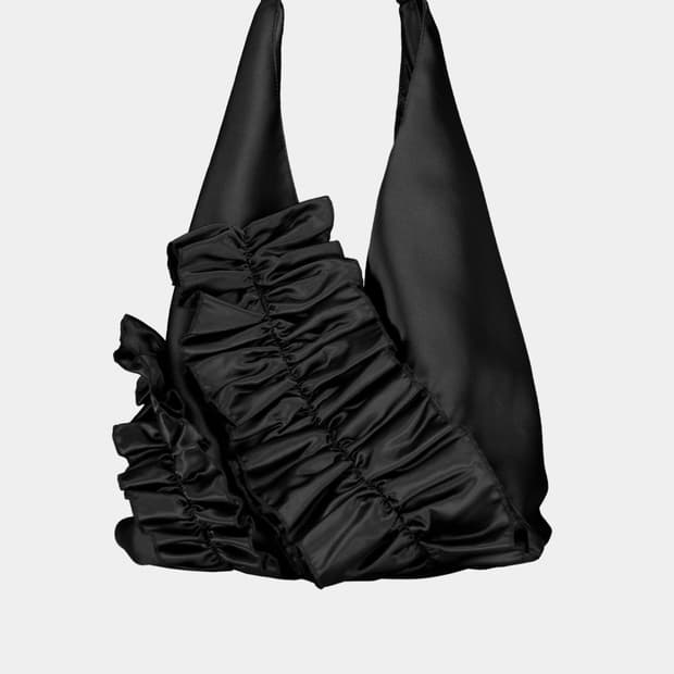 생긴스튜디오 러플백