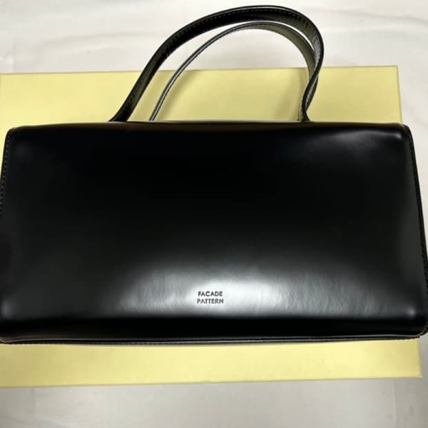 파사드패턴 파운드백 블랙 (상자, 더스트백 포함)