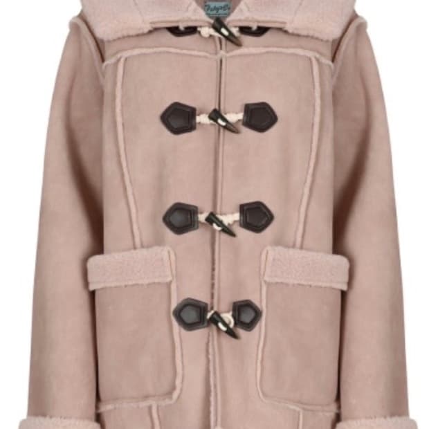 페일제이드 떡볶이 무스탕 코트