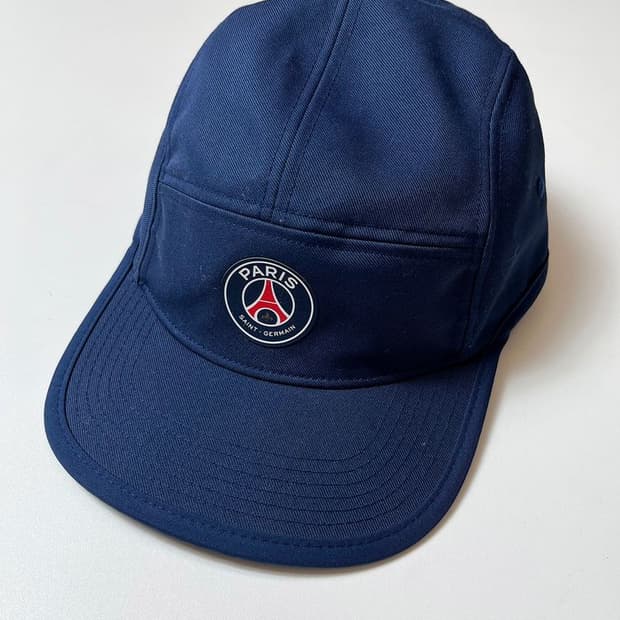 나이키 파리 생제르맹 PSG 플라이 언스트럭쳐 캠프캡 Q1336