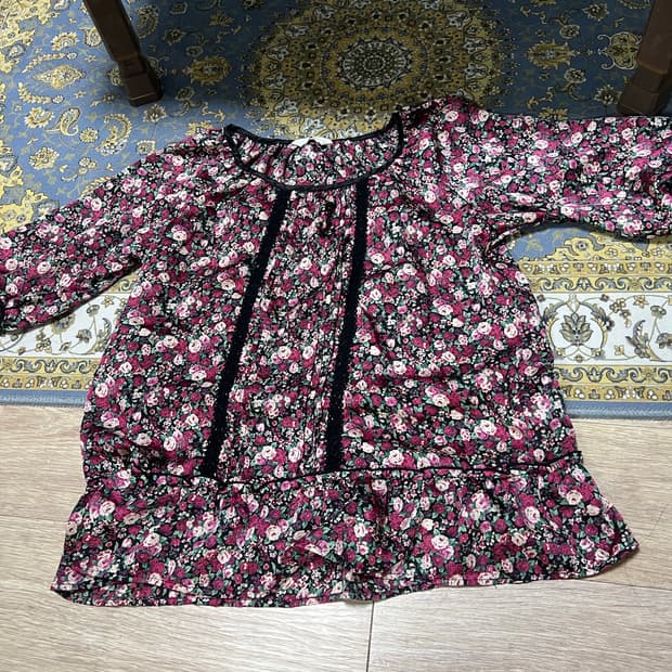 플로럴 빈티지 실크 상의 free