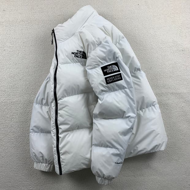 노스페이스 티볼 아스펜 에어 패딩 자켓 화이트 