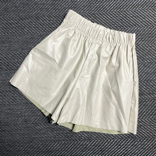 빈티지 우먼스 레더 가죽 밴딩 숏 팬츠 y 5332