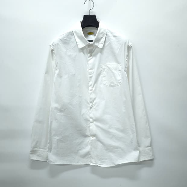 인터메조 베이직 화이트셔츠 ( 남100~105)