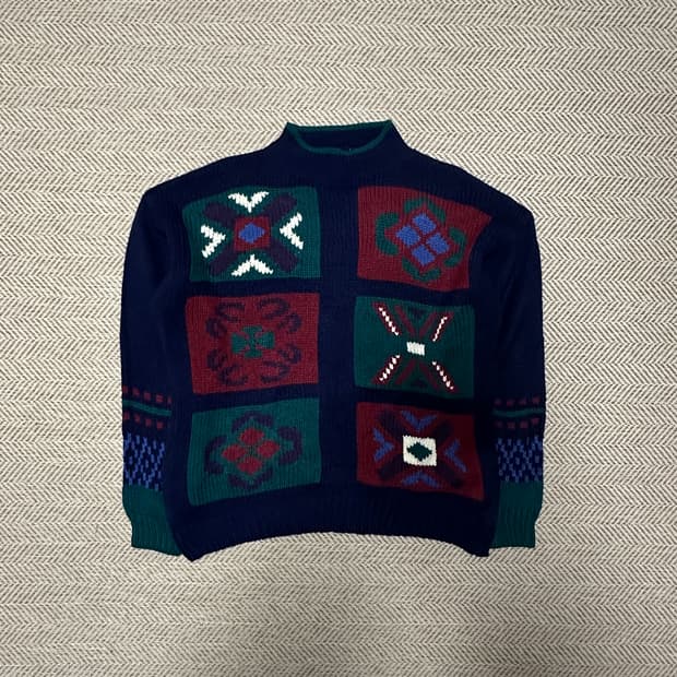 VINTAGE acrylic 100% knit sweater