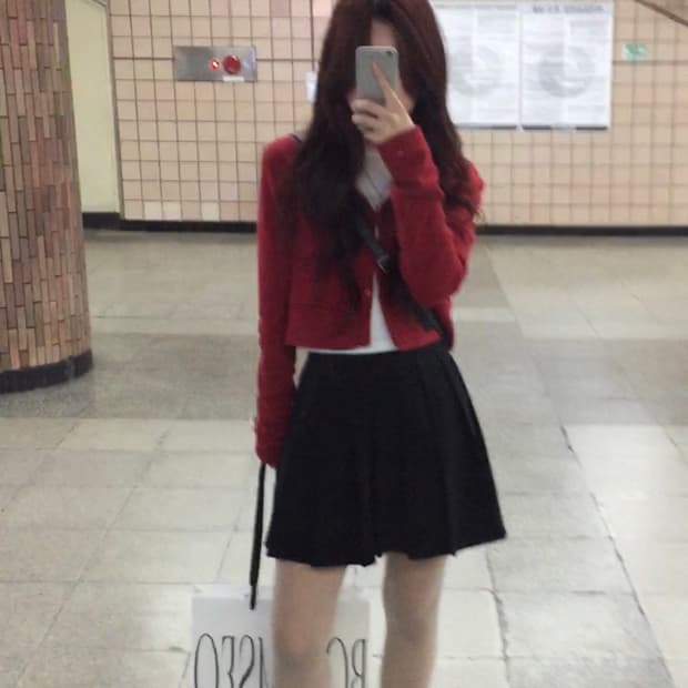 Leey yeel 레드 가디건