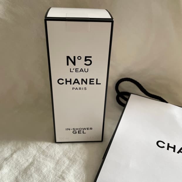[백화점미개봉]샤넬 넘버5 로 인 샤워젤 100ml 국문 새상품 퍼퓸x