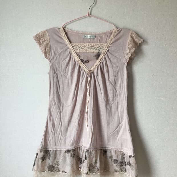 로사체리 인디핑크 모리 레이스 탑