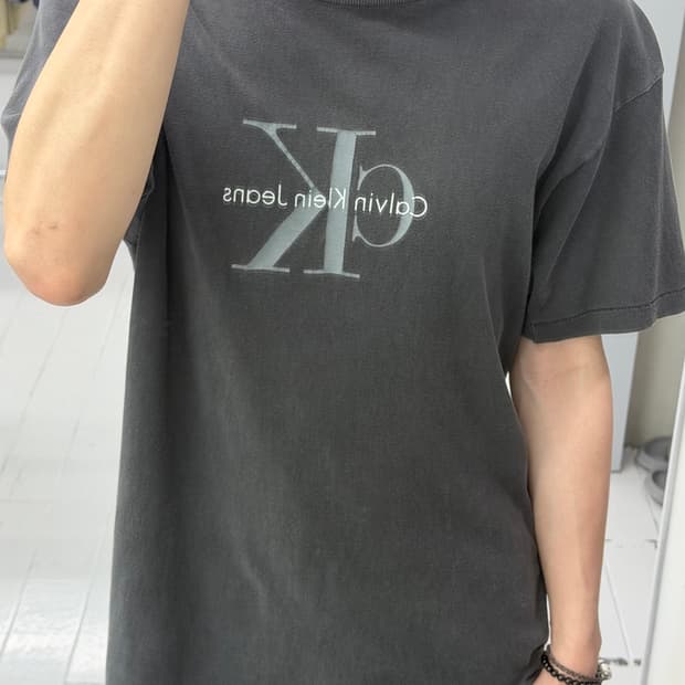 캘빈클라인 00s 반팔 티셔츠 