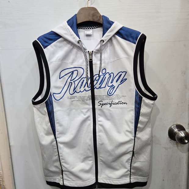 L,100 )) EXR 이엑스알 후드 조끼! 디자인 이쁘게 나왔어용~