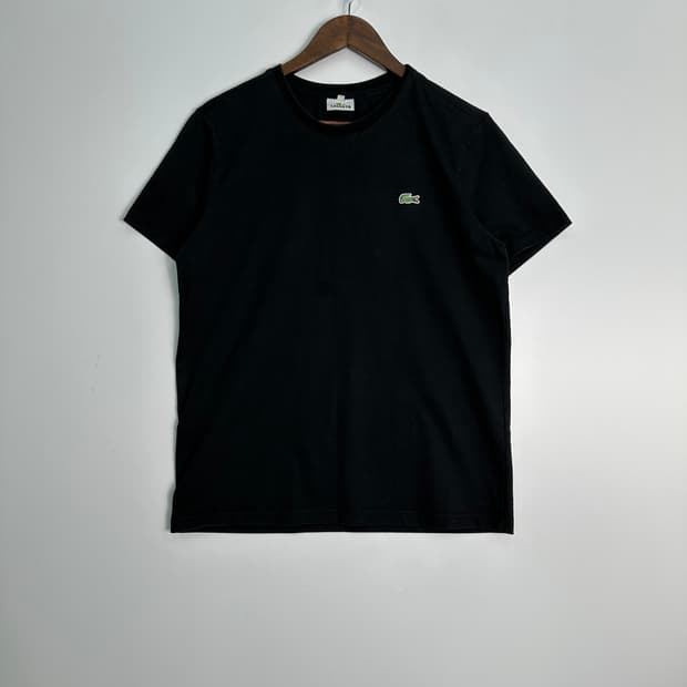 LACOSTE 블랙 티셔츠