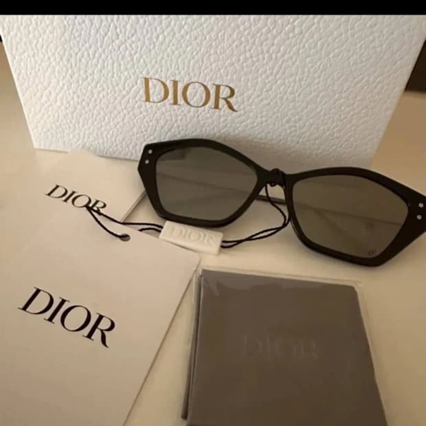 (신세계면세점 구입) 디올 24SS 선글라스 정품