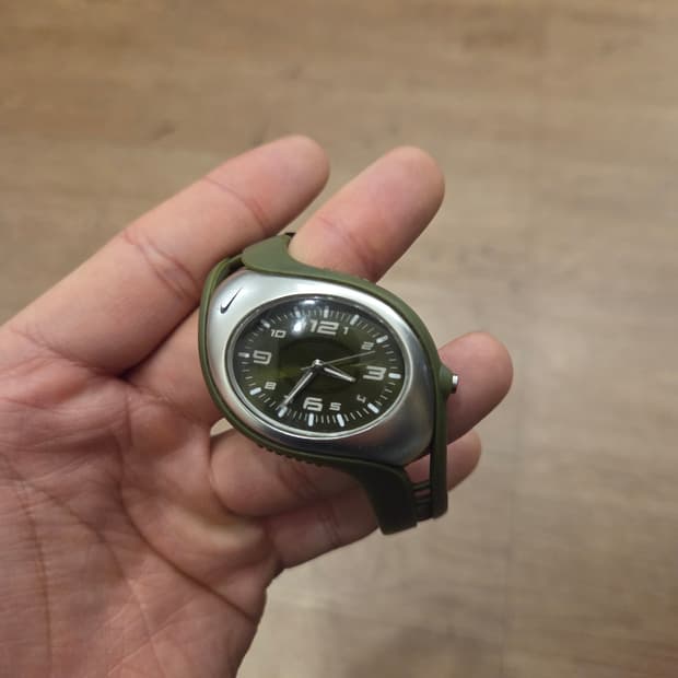 나이키 triax 트라이엑스 시계