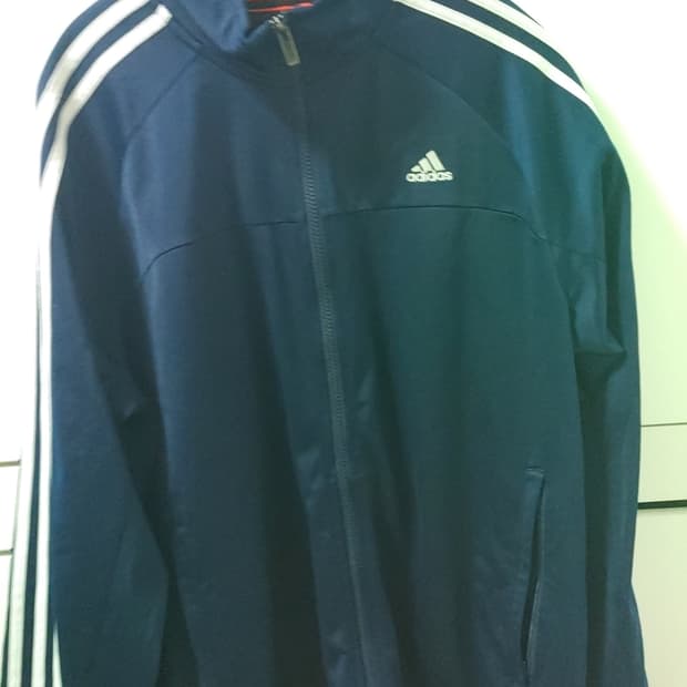 아디다스 에센셜 트랙탑 져지 네이비 105