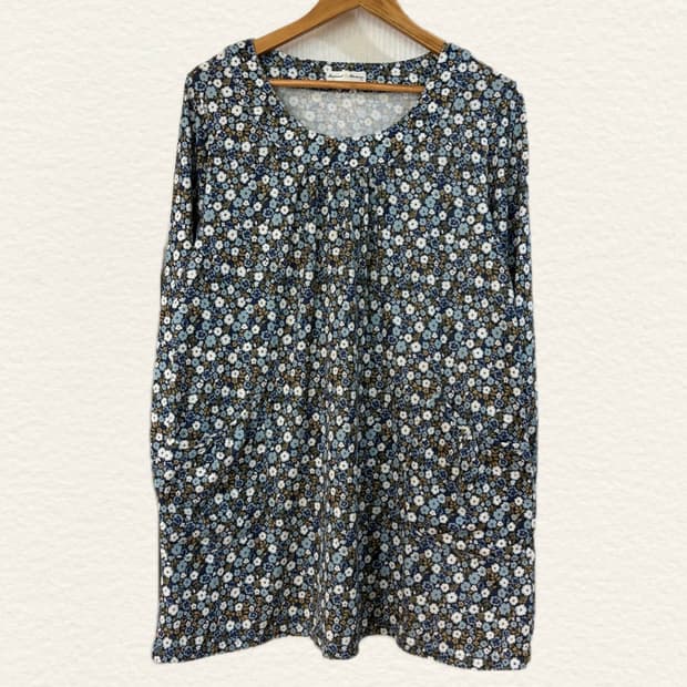 빈티지 모리걸 하구미깔 파란잔꽃 셔링 블라우스