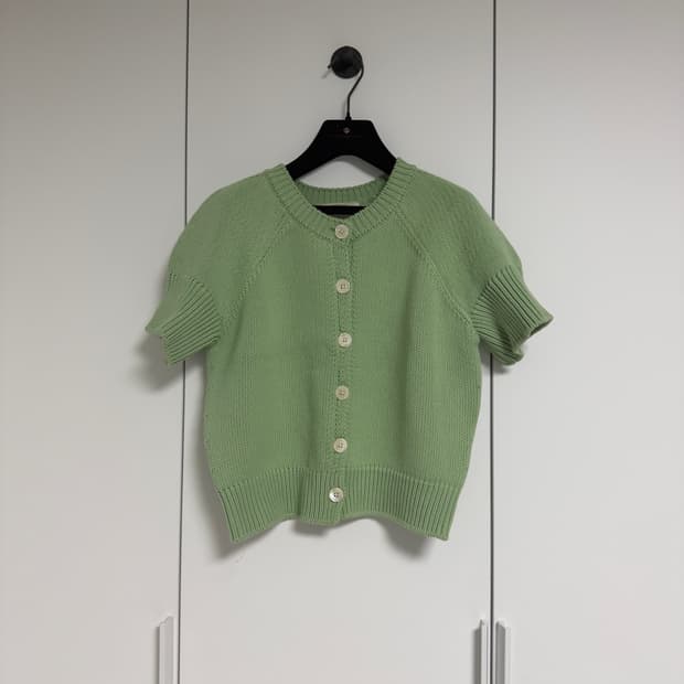 🏷️urbanic30 얼바닉 bouffant 부팡 반팔 가디건