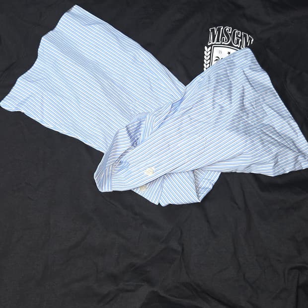 Magm 롱슬리브 셔츠