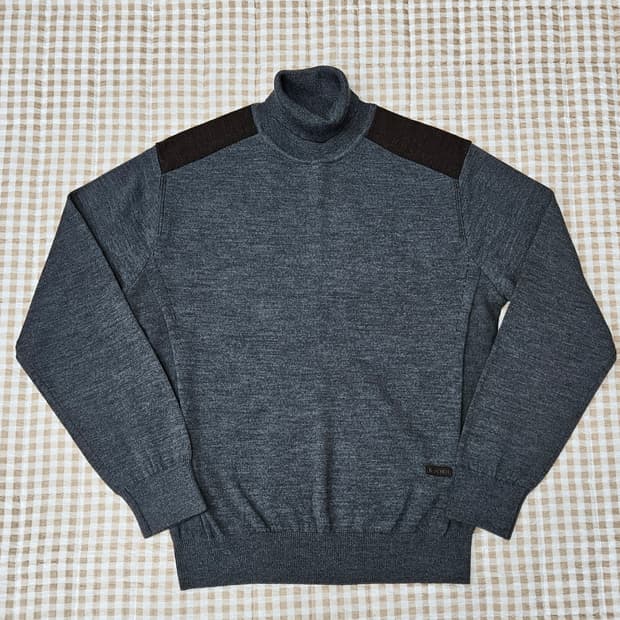 김영주 울 터틀넥 니트 남자100