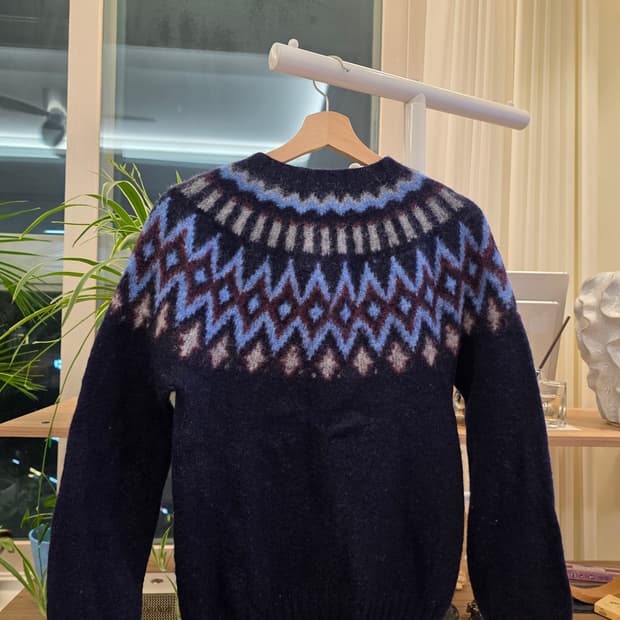 howlin 하울린 서커스니트