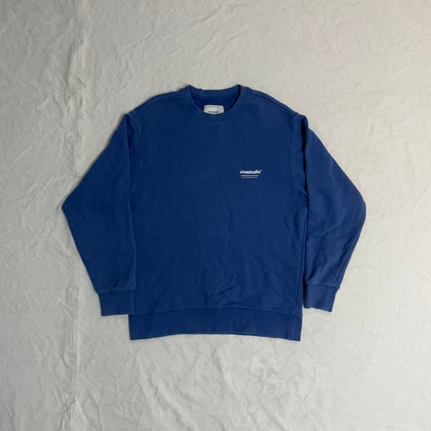 비바스튜디오 맨투맨 