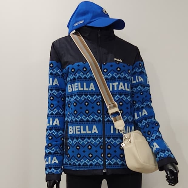 블루 레터링 후리스