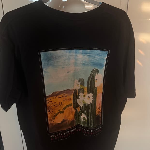 스투시 반팔 Strange Skies: Stussy Designs Exh