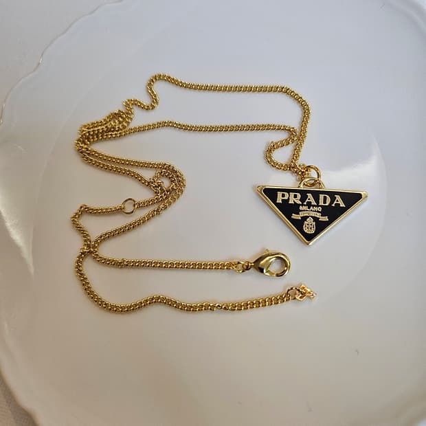 프라다 업사이클링 체인 목걸이 금장