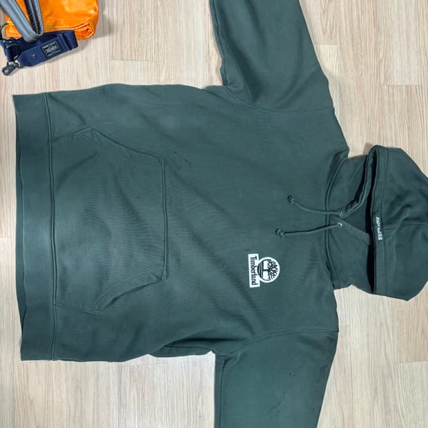 슈프림x팀버랜드 후드 L사이즈 팝니다.