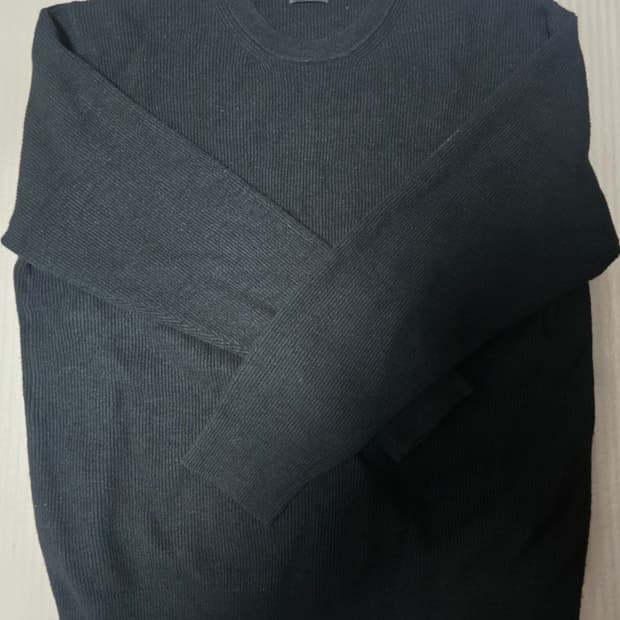 무신사 스탠다드 빅토리아 울 미니멀 리브드 크루 넥 니트 XL